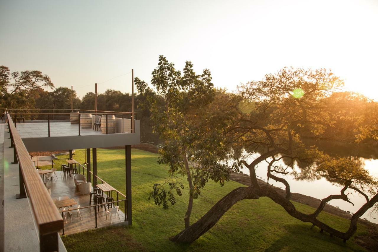 Letaba Junction Lodge Letsitele Exterior foto